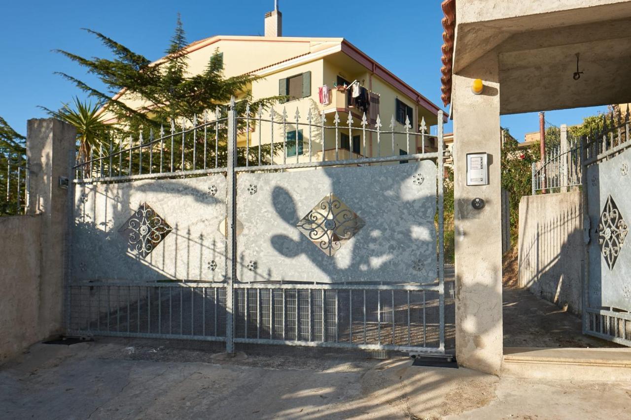 Bouganville House - Casa Vacanze Triparni Dış mekan fotoğraf